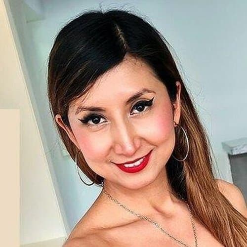 Solange Sun headshot